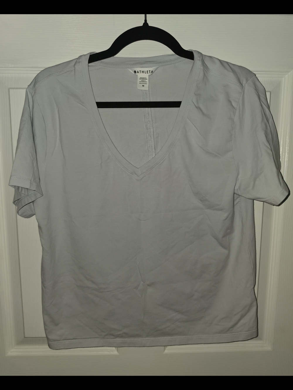 Athleta women's V-Neck Short Sleeve Shirt Light Blue
